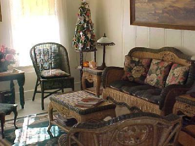 325 Park Ave, Bisbee, AZ 85603 photo 2