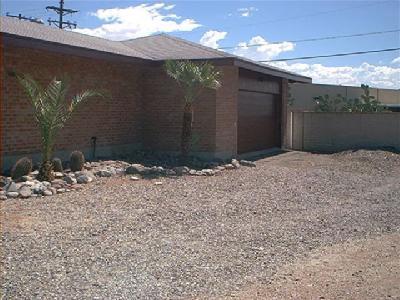 5602 E 9th St, Tucson, AZ 85711 photo 2