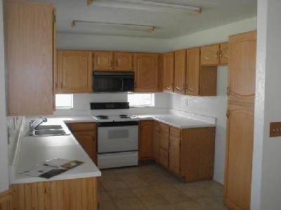 4738 W Latchstring Ct, Tucson, AZ 85741 photo 2