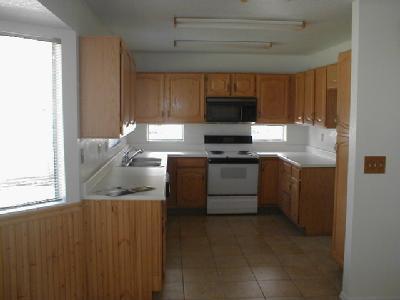 4738 W Latchstring Ct, Tucson, AZ 85741 photo 3