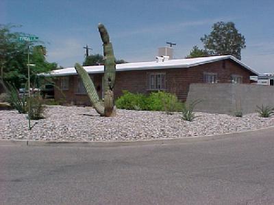 875 E Mitchell Dr, Tucson, AZ 85719 photo 3