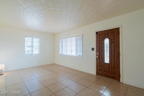 973 Edison St, Tucson, AZ 85719 photo 5
