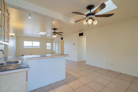 973 Edison St, Tucson, AZ 85719 photo 9