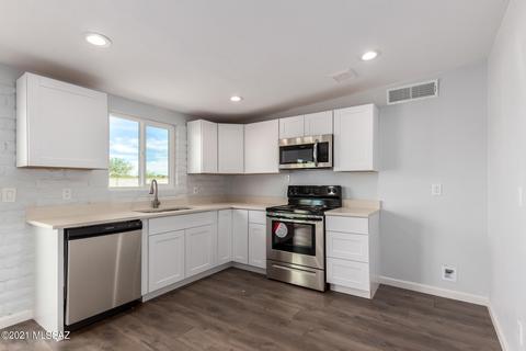 7266 E Freestone Dr, Tucson, AZ 85730 photo 8