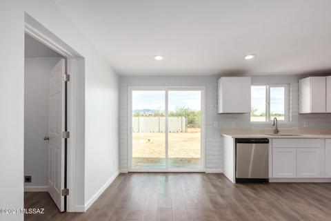 7266 E Freestone Dr, Tucson, AZ 85730 photo 9