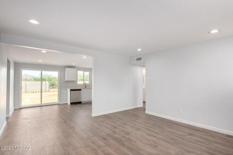 7266 E Freestone Dr, Tucson, AZ 85730 photo 7