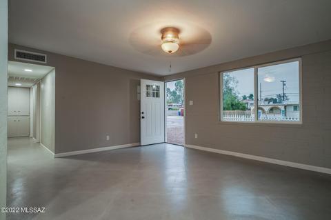 4433 E 28th St, Tucson, AZ 85711 photo 8