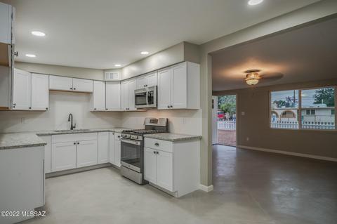 4433 E 28th St, Tucson, AZ 85711 photo 6