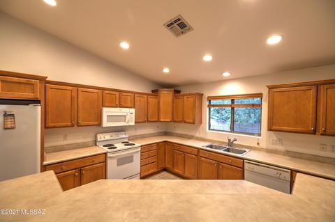 10527 E Geyer Willow Rd, Tucson, AZ 85747 photo 3