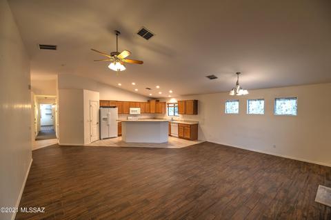 10527 E Geyer Willow Rd, Tucson, AZ 85747 photo 8
