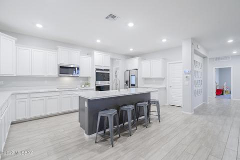 14367 E Royal Falcon Peak Pl, Vail, AZ 85641 photo 6