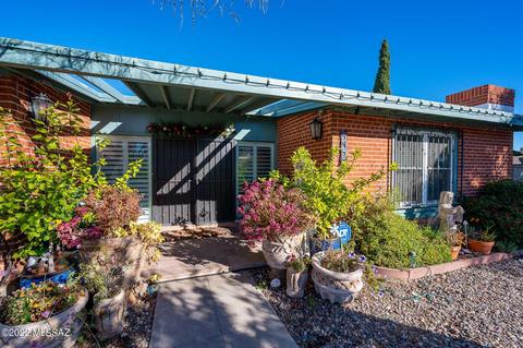 5855 E 15th St, Tucson, AZ 85711 photo 2