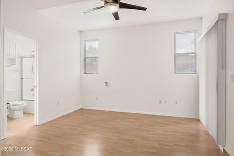 8766 E Chimney Spring Dr, Tucson, AZ 85747 photo 11