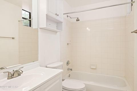 8766 E Chimney Spring Dr, Tucson, AZ 85747 photo 18