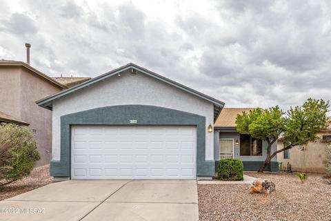 8766 E Chimney Spring Dr, Tucson, AZ 85747 photo 1