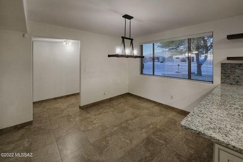 7522 E Lester Cir, Tucson, AZ 85715 photo 5