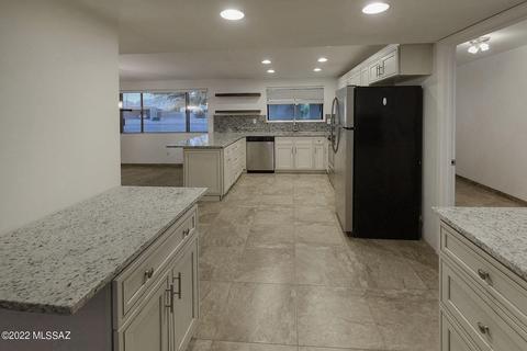 7522 E Lester Cir, Tucson, AZ 85715 photo 11