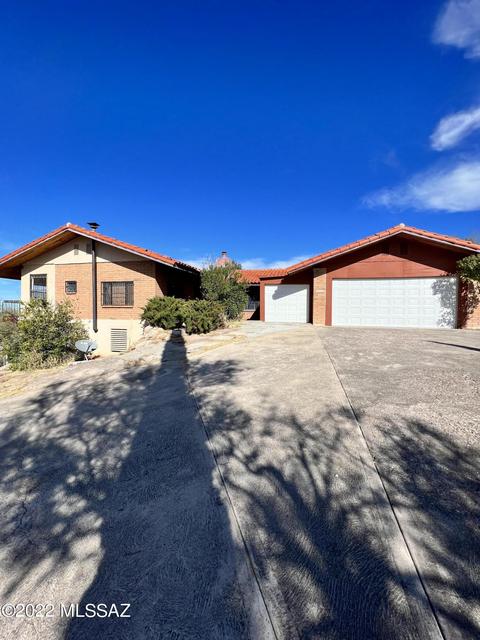 1923 E Burdon Pl, Nogales, AZ 85621 photo 1