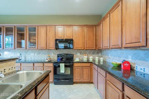 175 E Castlefield Cir, Tucson, AZ 85704 photo 14