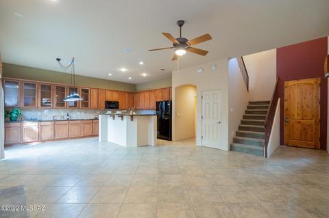 175 E Castlefield Cir, Tucson, AZ 85704 photo 9