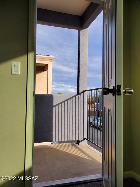 149 E Stone Ct, Tucson, AZ 85705 photo 22