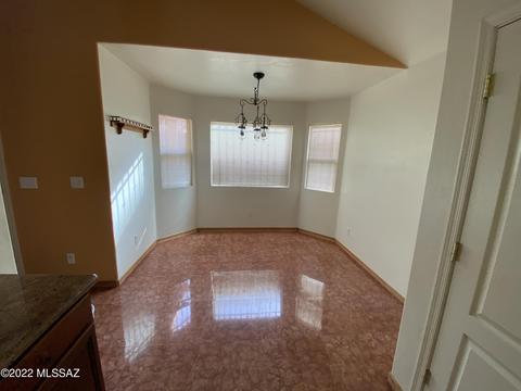 10219 E Buffaloberry Loop, Tucson, AZ 85748 photo 8