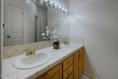 3981 N Jimsonweed Dr, Tucson, AZ 85749 photo 21