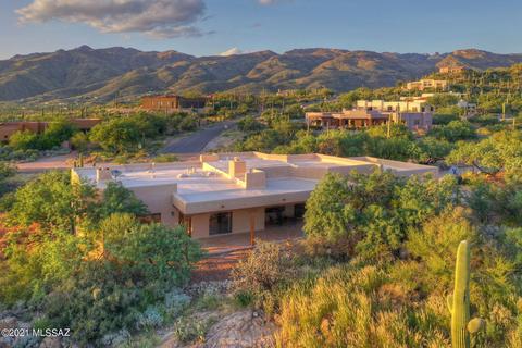 3981 N Jimsonweed Dr, Tucson, AZ 85749 photo 2