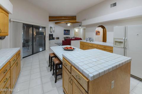 3981 N Jimsonweed Dr, Tucson, AZ 85749 photo 13