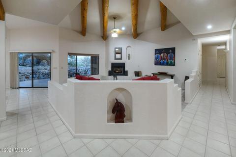 3981 N Jimsonweed Dr, Tucson, AZ 85749 photo 6