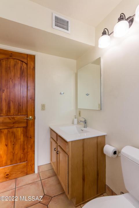 418 E Smoot Dr, Tucson, AZ 85705 photo 12