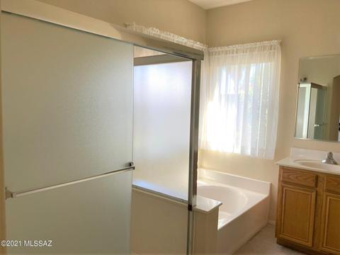 9105 E Lost Tree Dr, Tucson, AZ 85715 photo 13