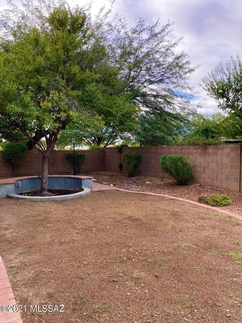 9105 E Lost Tree Dr, Tucson, AZ 85715 photo 2