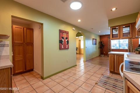 5637 E Spring St, Tucson, AZ 85712 photo 36