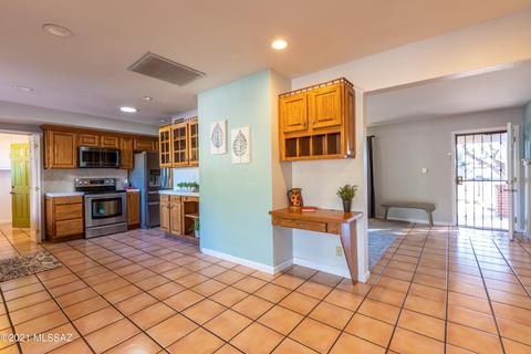 5637 E Spring St, Tucson, AZ 85712 photo 17