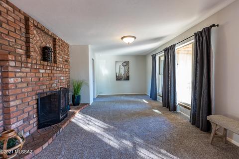 5637 E Spring St, Tucson, AZ 85712 photo 4