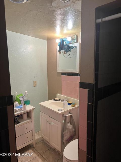 5729 E 24th St, Tucson, AZ 85711 photo 6