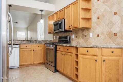 5102 E Crculo Las Cabanas, Tucson, AZ 85711 photo 2