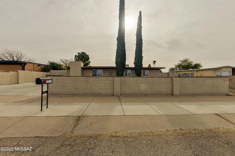 7702 E Apple Tree Dr, Tucson, AZ 85730 photo 1