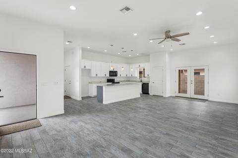 3329 E Glenn St, Tucson, AZ 85716 photo 2