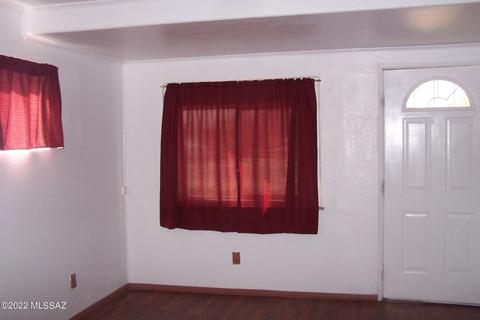 157 N Bowie Ave, Willcox, AZ 85643 photo 2