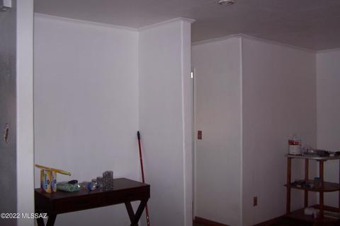 157 N Bowie Ave, Willcox, AZ 85643 photo 3