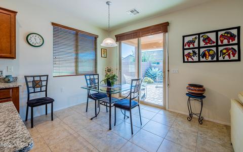 13788 E Carruthers St, Vail, AZ 85641 photo 10