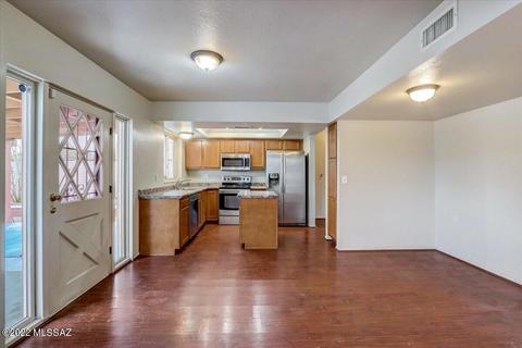 9705 E 3rd St, Tucson, AZ 85748 photo 17