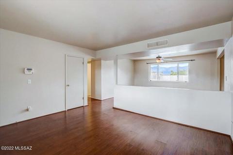 9705 E 3rd St, Tucson, AZ 85748 photo 9