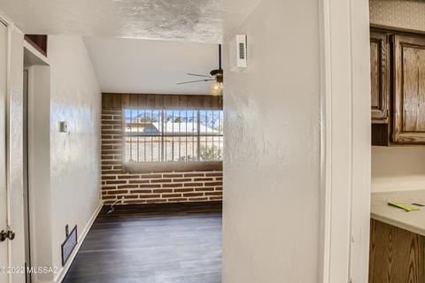 6061 Eli St, Tucson, AZ 85711 photo 6