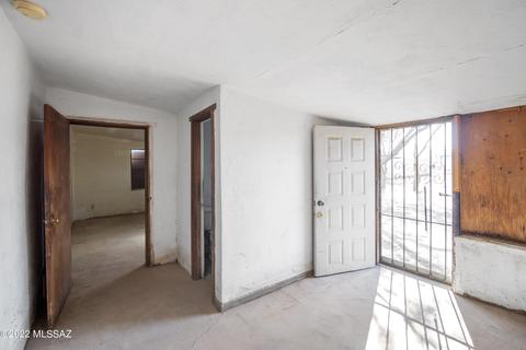 802 E Silverlake Rd, Tucson, AZ 85713 photo 12