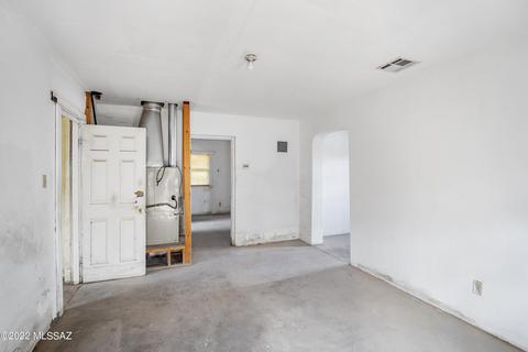 802 E Silverlake Rd, Tucson, AZ 85713 photo 5