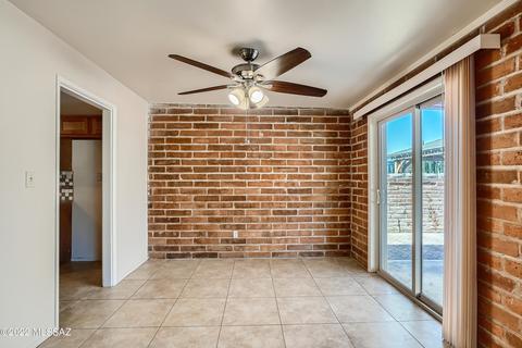 8357 E 25th St, Tucson, AZ 85710 photo 9