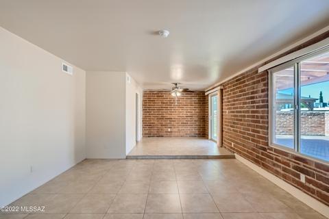 8357 E 25th St, Tucson, AZ 85710 photo 7